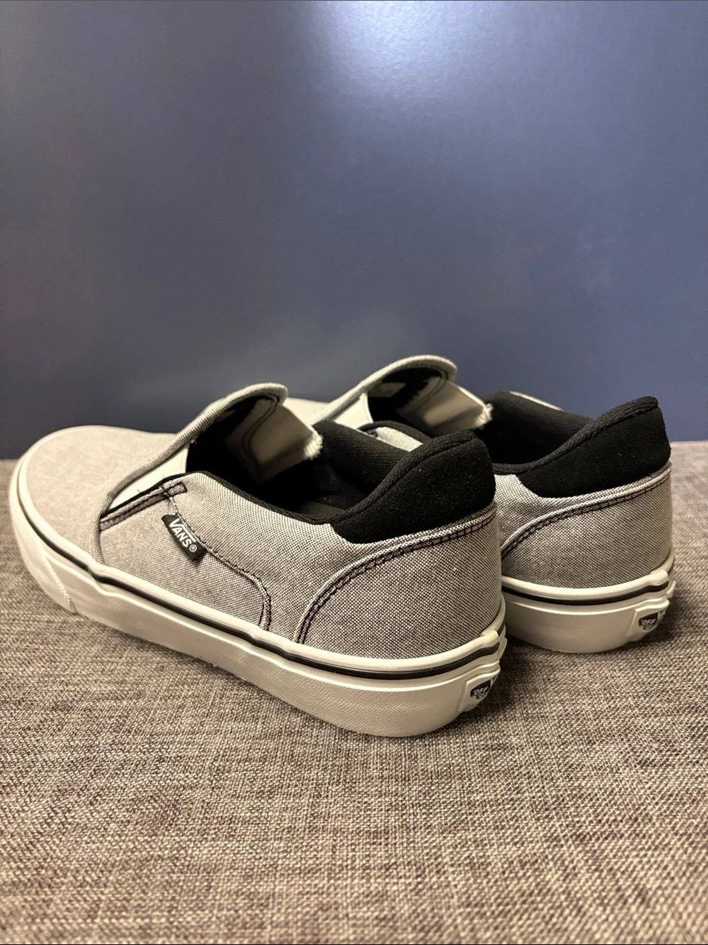 Vans versatile men